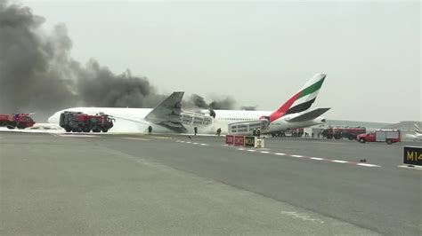 Emirates Flight 521 .
